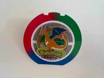 포케파크 KANTO 리자몽 핀 배지 몬스터볼 케이스