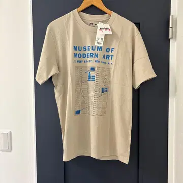 UNIQLO UT MOMA T셔츠 XL