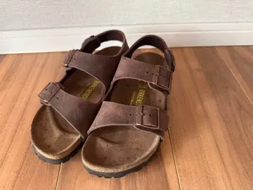 BIRKENSTOCK 밀라노 가죽 브라운 36