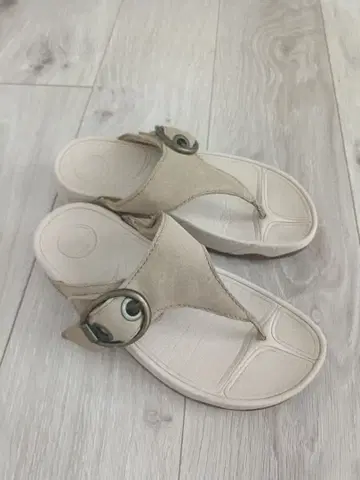 FitFlop 플립플랍 베이지 24cm
