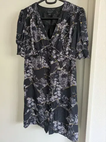 ALLSAINTS 스컬 꽃무늬 반팔 원피스 4/0