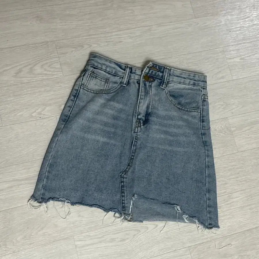 데님 컷팅 스커트