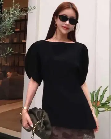 [ 완판템 ] ZARA 퍼프 슬리브 상의 ZW COLLECTION S 새상품