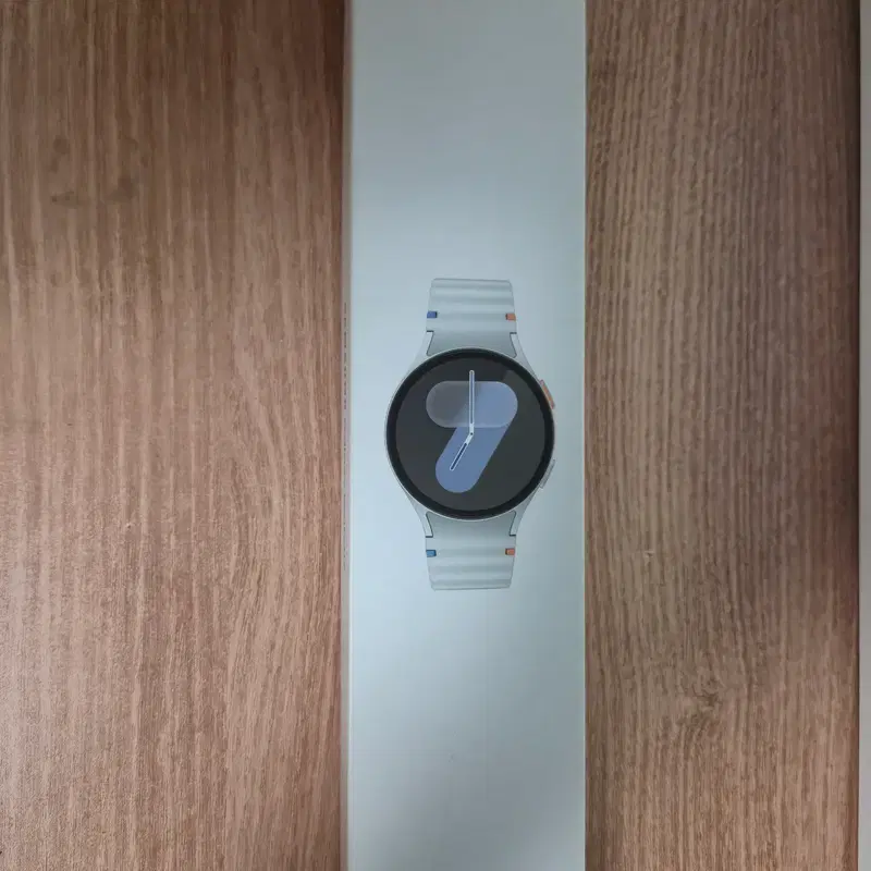 갤럭시워치7 44mm 실버 풀박 판매합니다