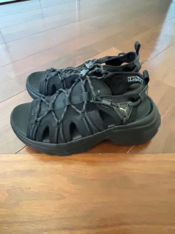 PUMA 스포츠 샌들 블랙