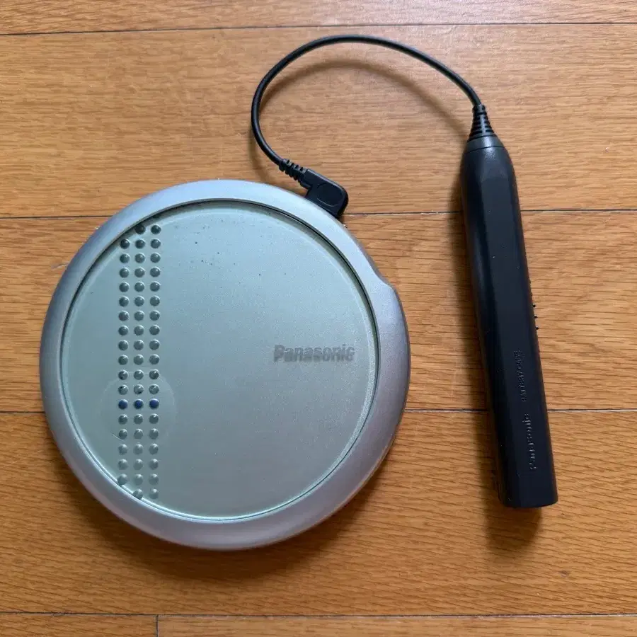 파나소닉 CDP CT700 판매합니다