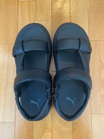 [ 새상품급 ] PUMA 푸마 통굽 샌들 블랙 여성용 25cm