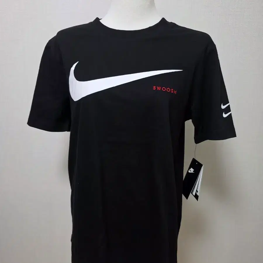 M) nike 나이키 스우시 반팔 티셔츠 블랙 새상품