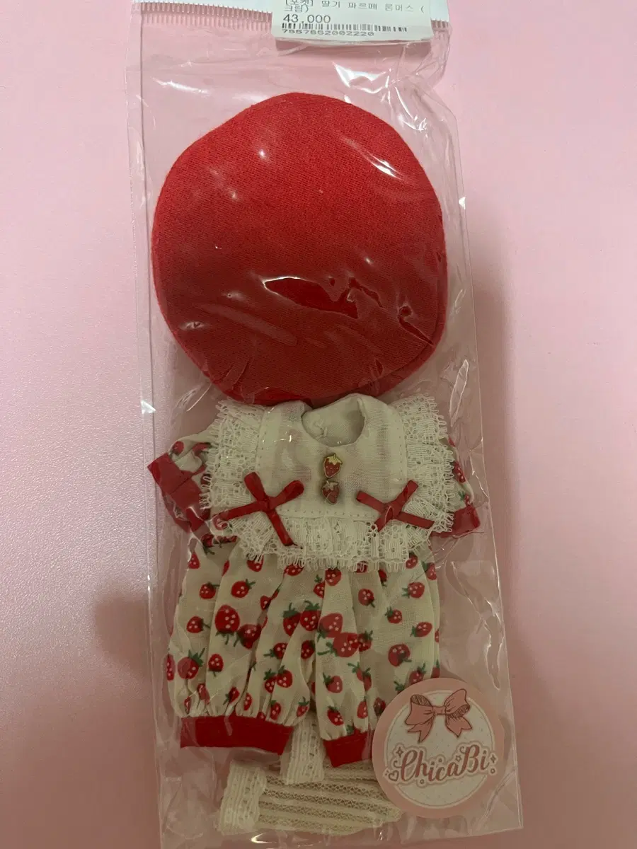 치카비 포켓 딸기 파르페 롬퍼스