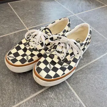 VANS 체커보드 스니커즈