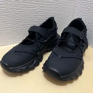 메리 제인풍 x 볼륨 밑창 스트링 스니커즈 통굽 24.5cm