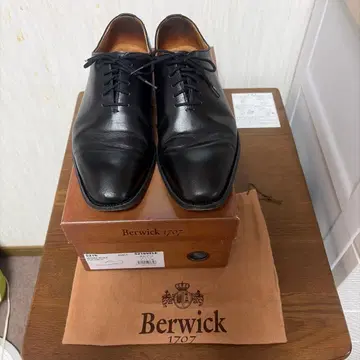 Berwick 버윅 홀컷 비즈니스 캐주얼 UK8 27cm