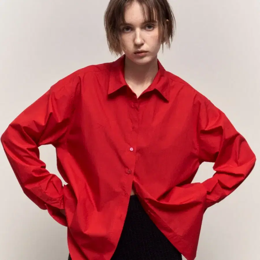 휘하우스 HWI LOGO SHIRT [RED]