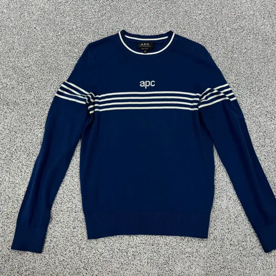 A.P.C 아페쎄 케시미어혼방 니트