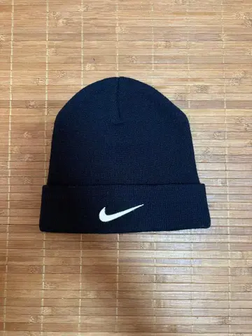 NIKE 니트 모자 비니 블랙