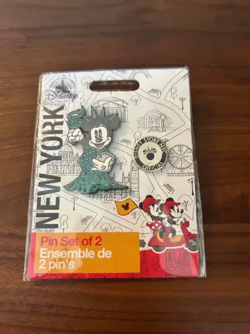 Disney Store NYC 한정판 핀 배지 2개 세트