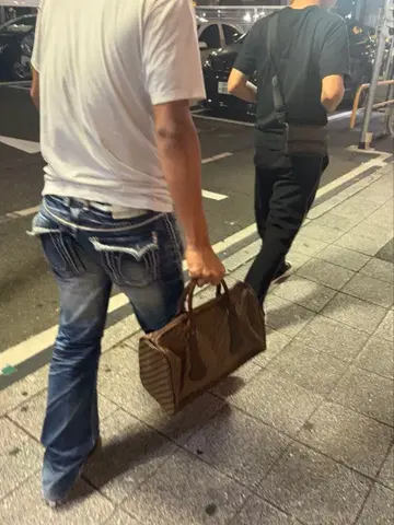 보스턴백 archive swag