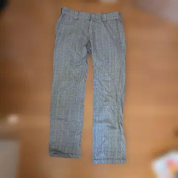 Dickies UM874R4 체크 무늬 슬랙스 팬츠 32인치