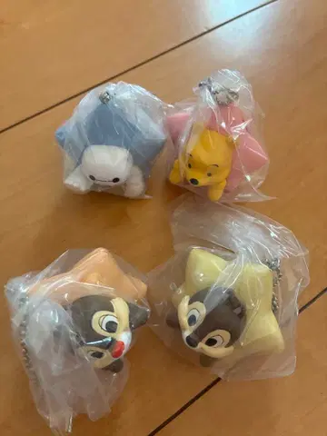 디즈니 가챠 별 모양 참 4개 세트