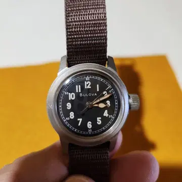 브로바 밀리터리 W3818A 실물