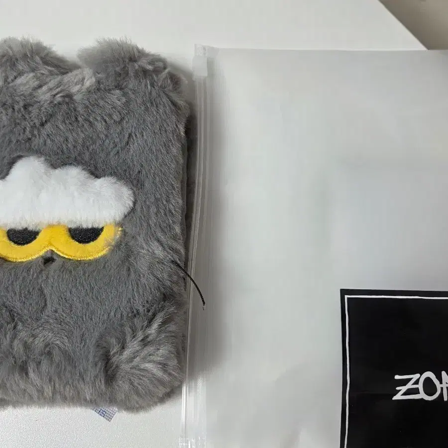 [새상품] 조앤프렌즈 ZOA 여권커버 passport cover GD