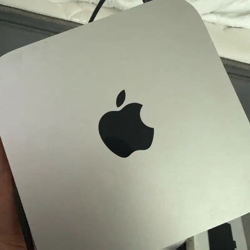 애플 맥미니 m1칩 8코어 16g 램 256gb