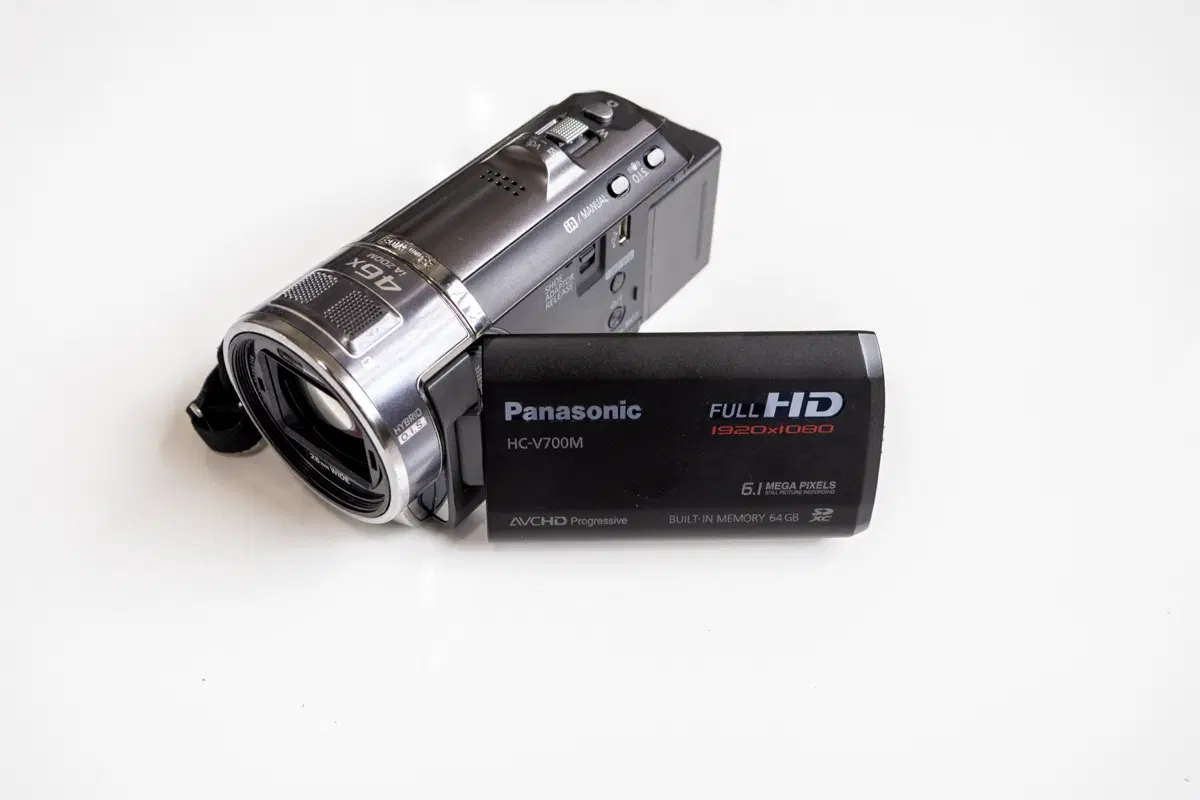 Panasonic HC-V700M / 캠코더