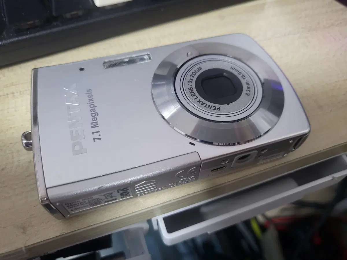 펜탁스 옵티오 M30 7.1 메가픽셀 디지털 카메라