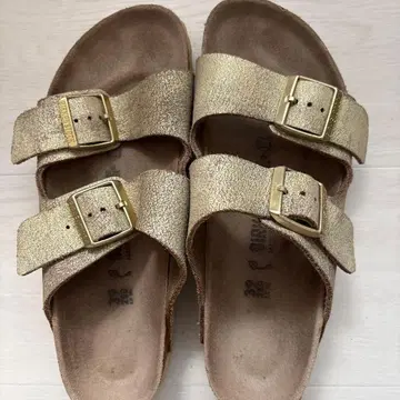 BIRKENSTOCK 샌들 골드 39 사이즈