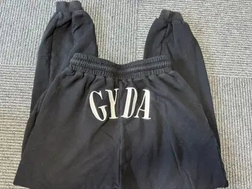 GYDA 스웨트 팬츠 블랙