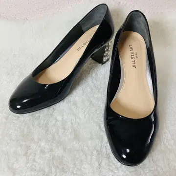 JILL STUART 비쥬힐 에나멜 펌프스 23cm 블랙