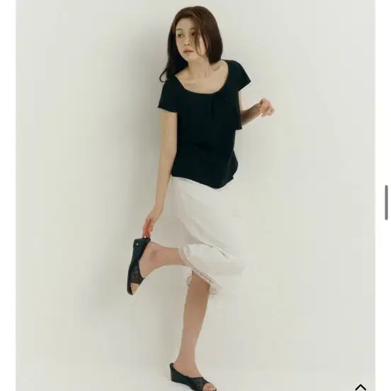 Yuje FRONT WRAP BLOUSE / BK
