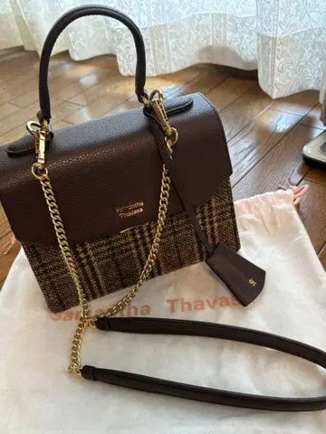 가격 인하! Samantha Thavasa 다크 브라운 숄더백