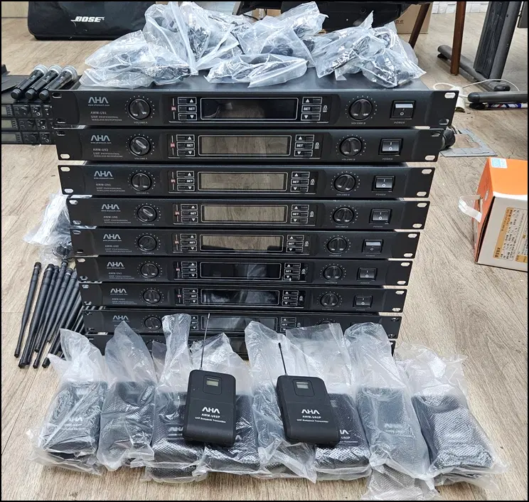 아하 AWM-U92 중고 UHF 900MHz 2채널 무선 핀/헤드셋 마이크 세트