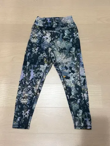 adidas 여성용 레깅스 꽃무늬 스포츠 웨어 사이즈 OT