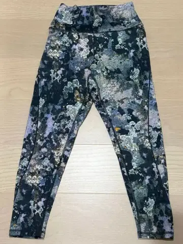 adidas 여성용 레깅스 꽃무늬 스포츠 웨어 사이즈 OT