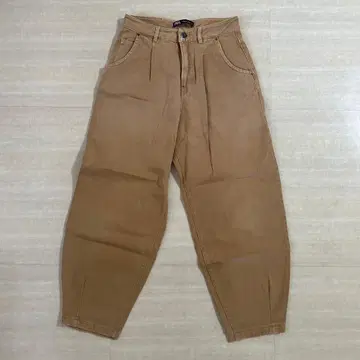ZARA 테이퍼드 데님 팬츠