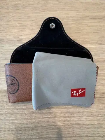 Ray-Ban 안경 케이스 클리닝 크로스 포함