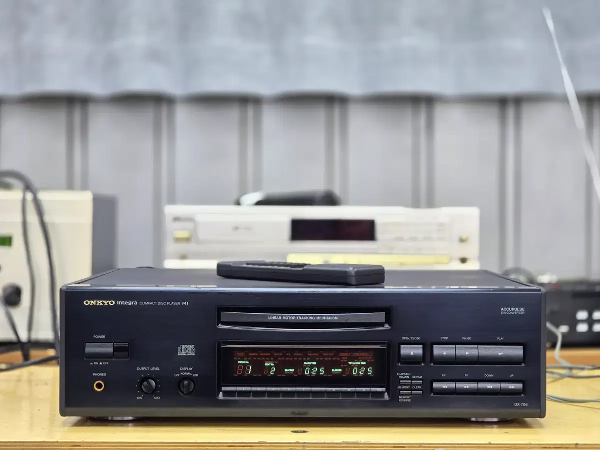 온쿄 인테그라 DX-706 CD플레이어