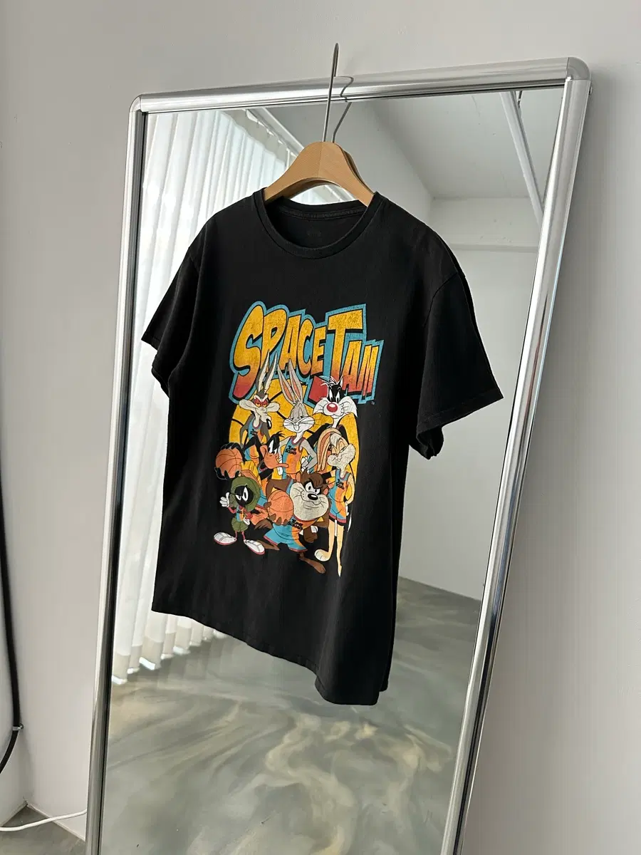 Looney Tunes 워너브로스 스페이스 잼 마이클 조던 르브론 제임스