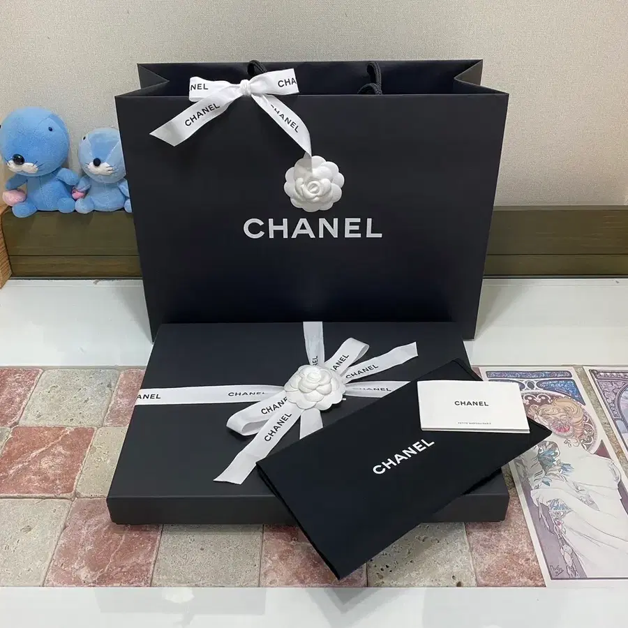 샤넬 클러치 박스+더스트+북렛+리본+까멜리아+쇼핑백