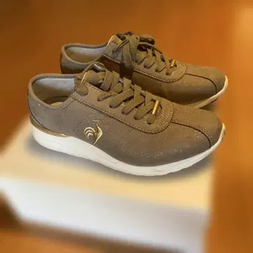 르꼬끄 스포르티브 여성 스니커즈 23.5cm