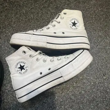 CONVERSE Chuck Taylor 하이컷 통굽 화이트