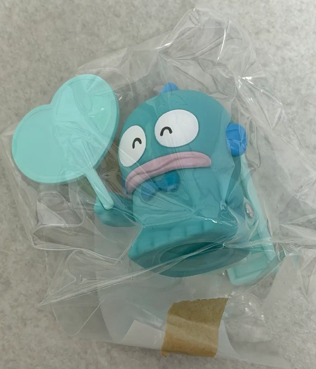 산리오 우치와 클립 한교동