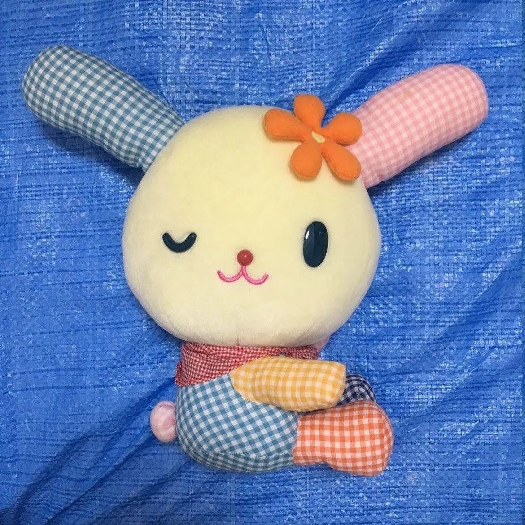 산리오 레트로 고전 우사하나 체크 인형