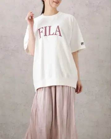 FILA 반팔 풀오버 화이트 로고 오버 사이즈 F 미니 쭈리