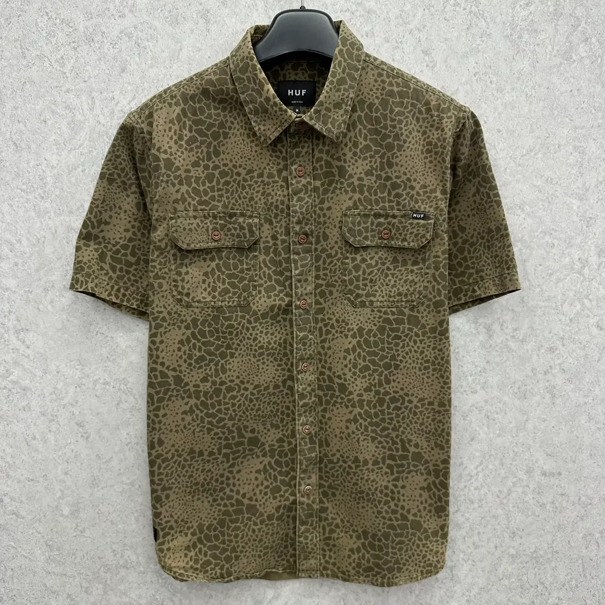 95 HUF 허프 남자 레오파드 반팔 셔츠