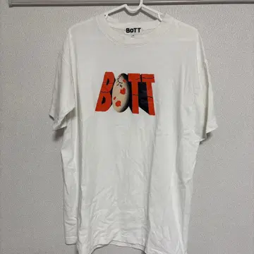 BoTT T셔츠 화이트 M 사이즈