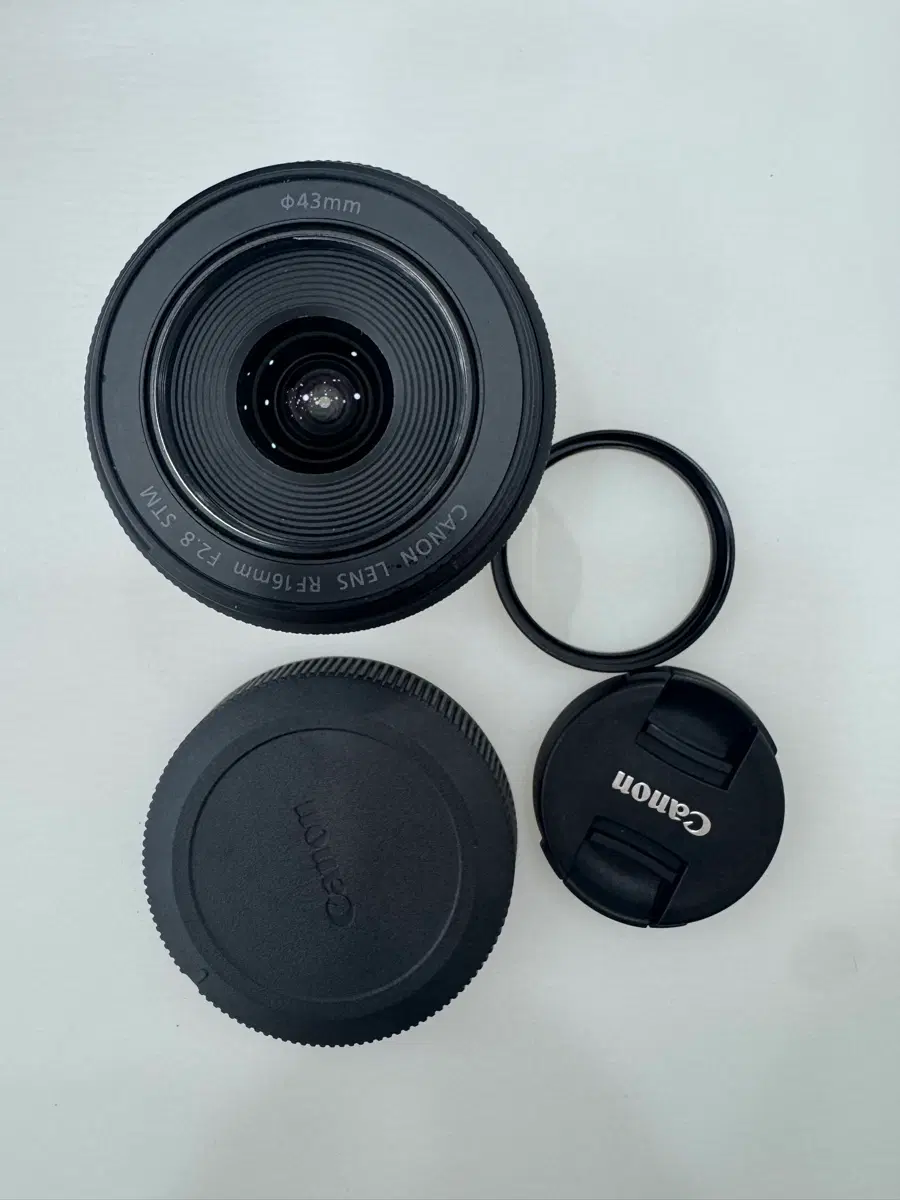 캐논 RF 16mm F2.8 STM 렌즈
