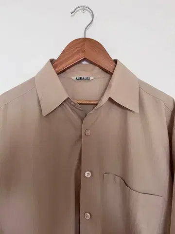 AURALEE HALF SLEEVED SHIRT/A00502TN